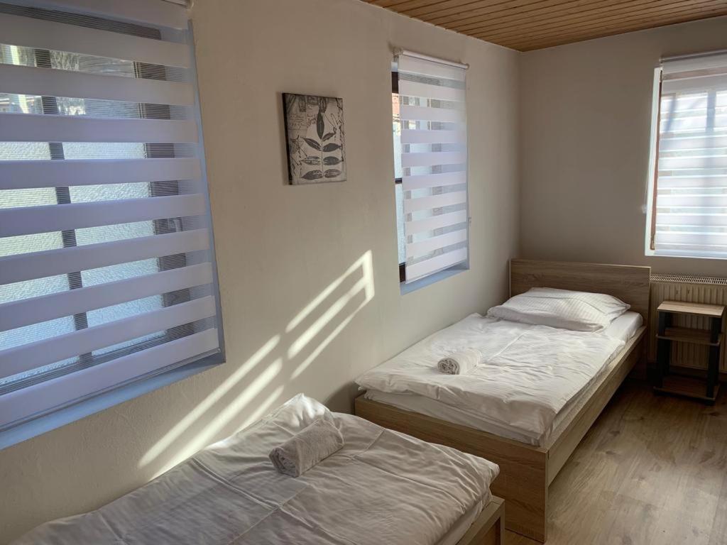 Ab Apartment Objekt 122 Ebersbach an der Fils Екстериор снимка